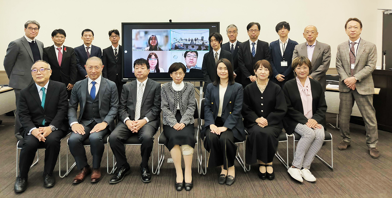 子どもの未来助成事業 交付式